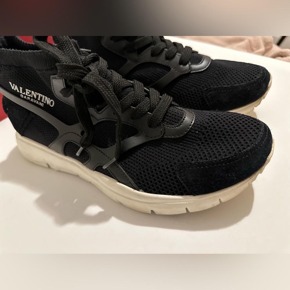 Valentino Garavani Nero black Trainers size 38 women’s - worn - authentic